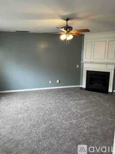 Main picture of 8303 Clasara Cir
