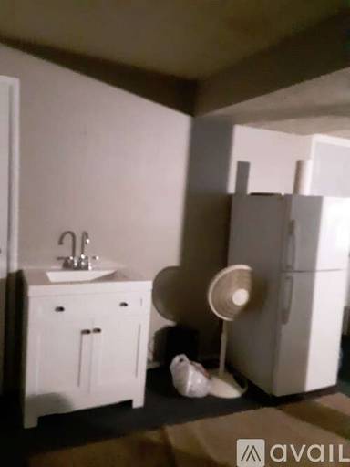 Main picture of 703 Cassatt Ct