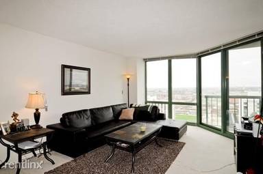 Main picture of Gold Coast Galleria Condominiums