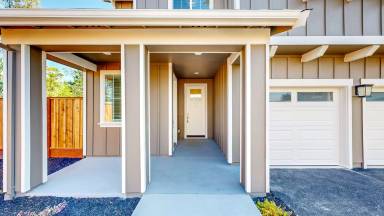 Main picture of 4740 Ima Ln