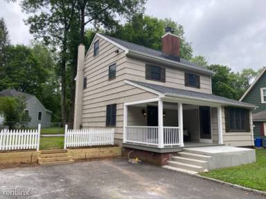 Main picture of 115 River Rd