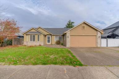 Main picture of 3133 19th Ave SE