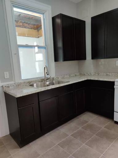 Main picture of 4840 South Langley Avenue - 2