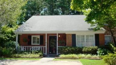 Main picture of 465 Williamsburg Way