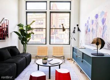 Main picture of 225 Weybosset St