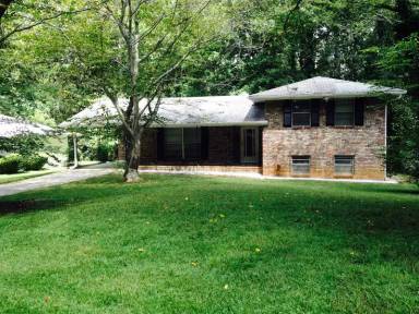 Main picture of 2909 Briarwood Blvd