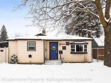 Main picture of 1218 E Wabash Ave