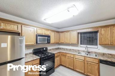 Main picture of 5808 Christon Cir