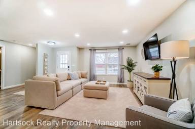 Main picture of 2949 Lakewood Ave