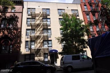 Main picture of 229 E 80th St