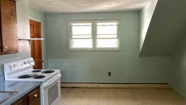 Main picture of 94 South St