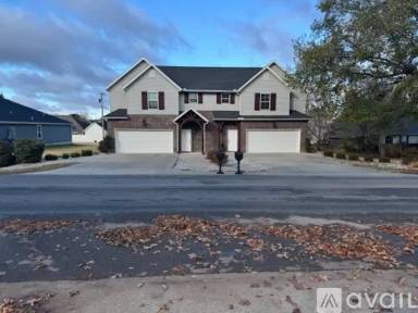 Main picture of 804 Briarbrook Dr