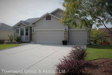 Main picture of 5210 Barnstormers Ave