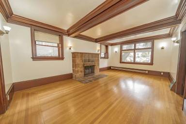 Main picture of 2267 Hearst Ave