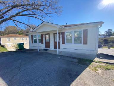 Main picture of 5973 Peco Ln