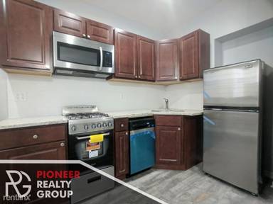 Main picture of 4070 N Kenmore Ave