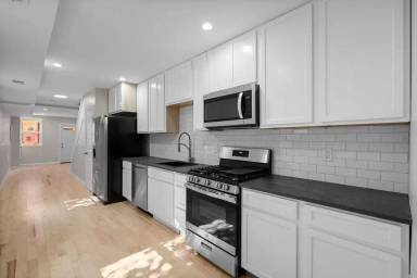 Main picture of 707 S Bethel St