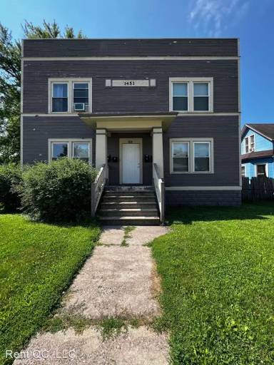 Main picture of 1451 W 4th St
