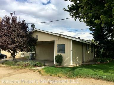 Main picture of 2055 N Park Ln
