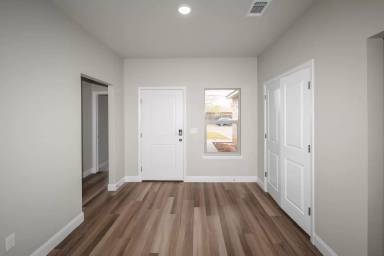 Main picture of 4713 Scotty Dr