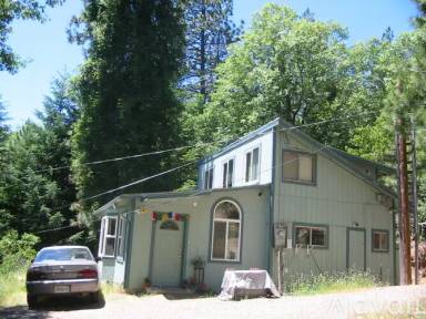 Main picture of 11370 Loch Lomond Rd