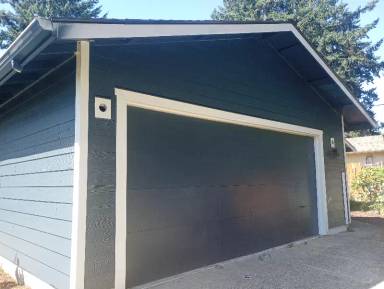 Main picture of 14805 NE 39th St