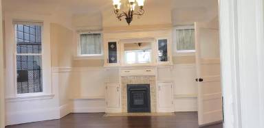 Main picture of 1209 Waller St