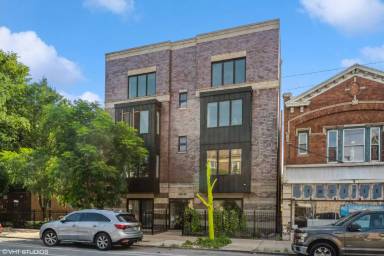 Main picture of 1136 N California Ave