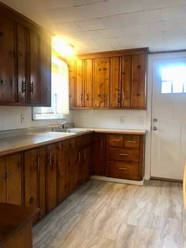 Main picture of 27 Bell St