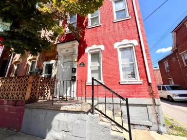 Main picture of 36 Miltenberger St