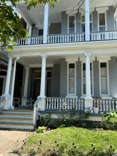 Main picture of 1844 W Grace St