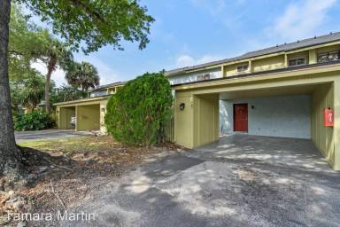 Main picture of 7473 Canford Ct