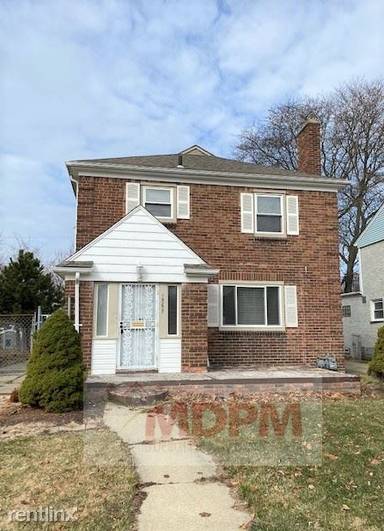 Main picture of 18277 Lauder St