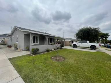 Main picture of 13134 Verdura Ave