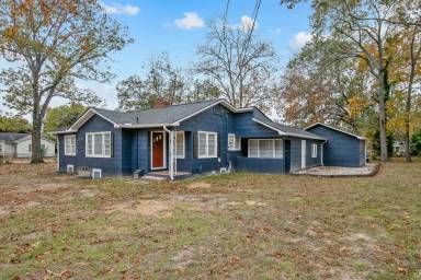 Main picture of 506 Hicks Ave