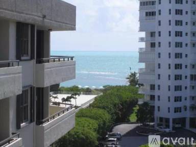 Main picture of 170 Ocean Lane Dr