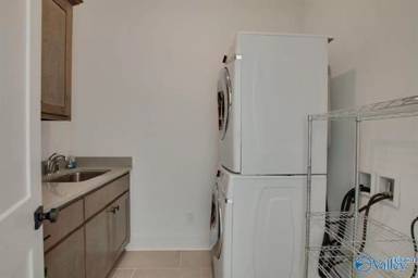 Main picture of 6128 Pembrook Pond Pl SE