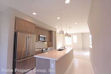 Main picture of 1424 Oak Aly