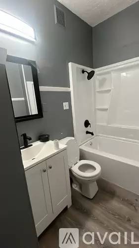 Main picture of 5902 Linwood Ave