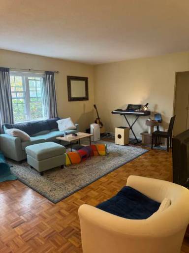 Main picture of 112 Lake Shore Rd