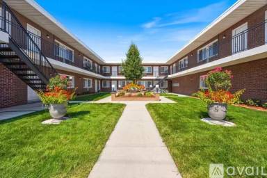 Main picture of 7834 W 95th St