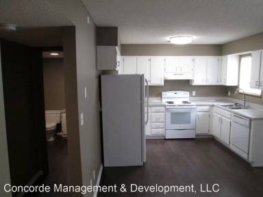 Main picture of 1725 Granada Ln