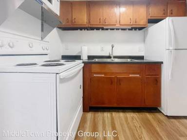 Main picture of 411 N High St