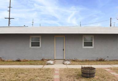 Main picture of 2728 161st St