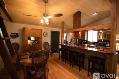 Main picture of 2777 Amethyst Way