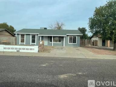 Main picture of 7708 W Glenrosa Ave