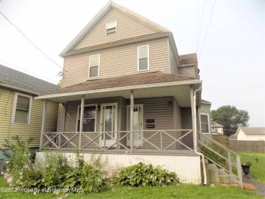 Main picture of 525 E Lackawanna St