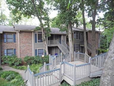 Main picture of 2108 Greenwood Pl SW