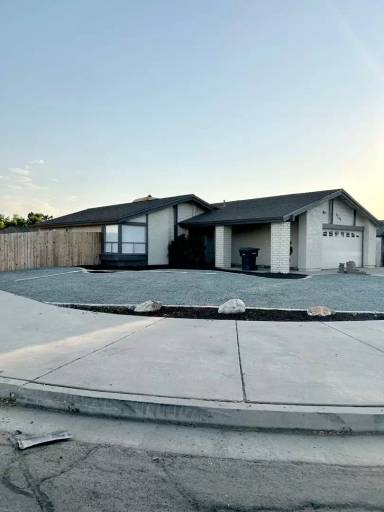 Main picture of 9249 Ponderosa Ave