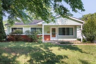 Main picture of 10712 Grafton Hall Rd